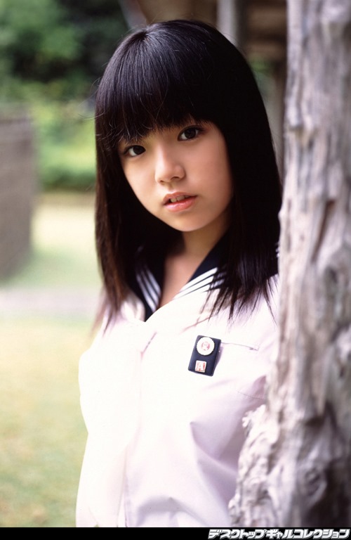 [ai-shinozaki-cute-japanese-girl-school-girl-cosplay-lolita-young-girl-japanese-gravure-idol-pictures-003%255B6%255D.jpg]