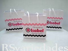 Mini-sacolinha com aplicação de sianinha
    : R$2,20 (min. 30 unids).
    : Medidas - 10x10x5 cm.
    : Opções de cor - branca ou em papel craft.
    : As sacolinhas são comercializadas vazias.
    : Ideal para colocar docinhos e/ou bem casados.