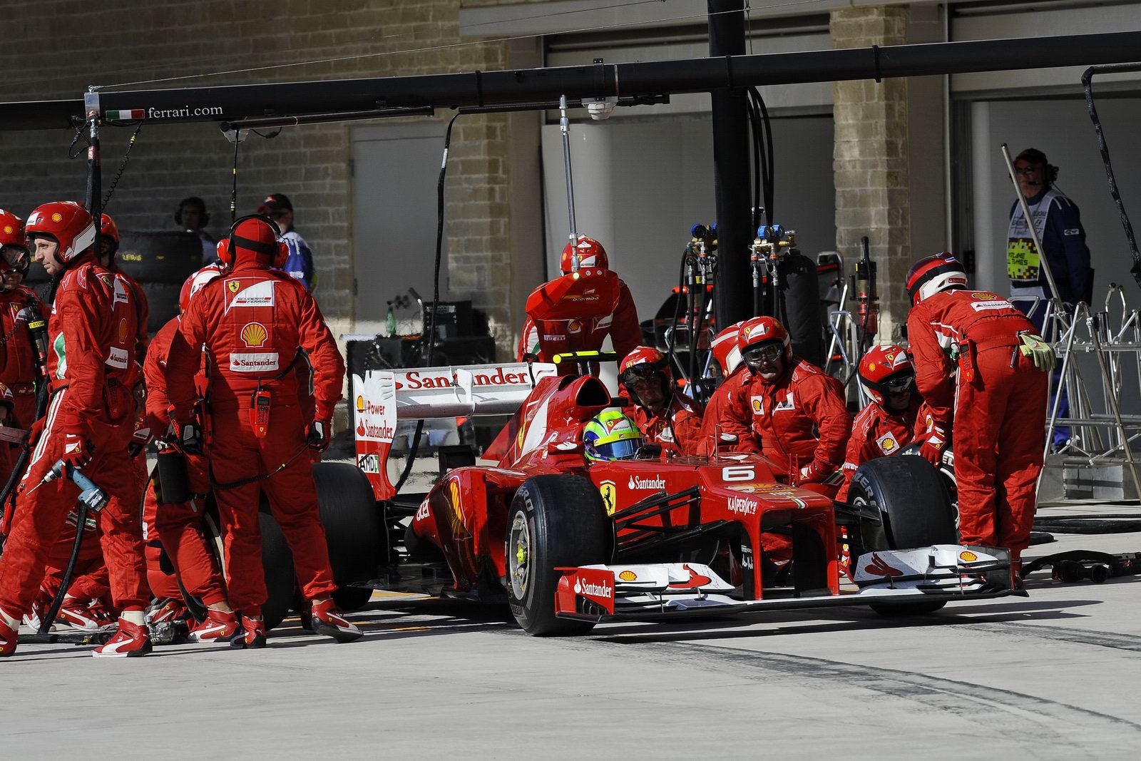 [F1-USA-Ferrari-Massa-2%255B2%255D.jpg]
