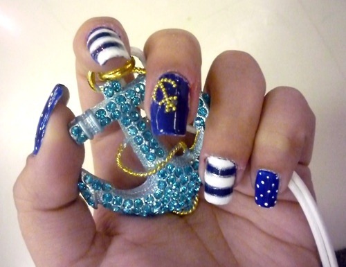 [July%25204th%2520Nails_7%255B5%255D.jpg]