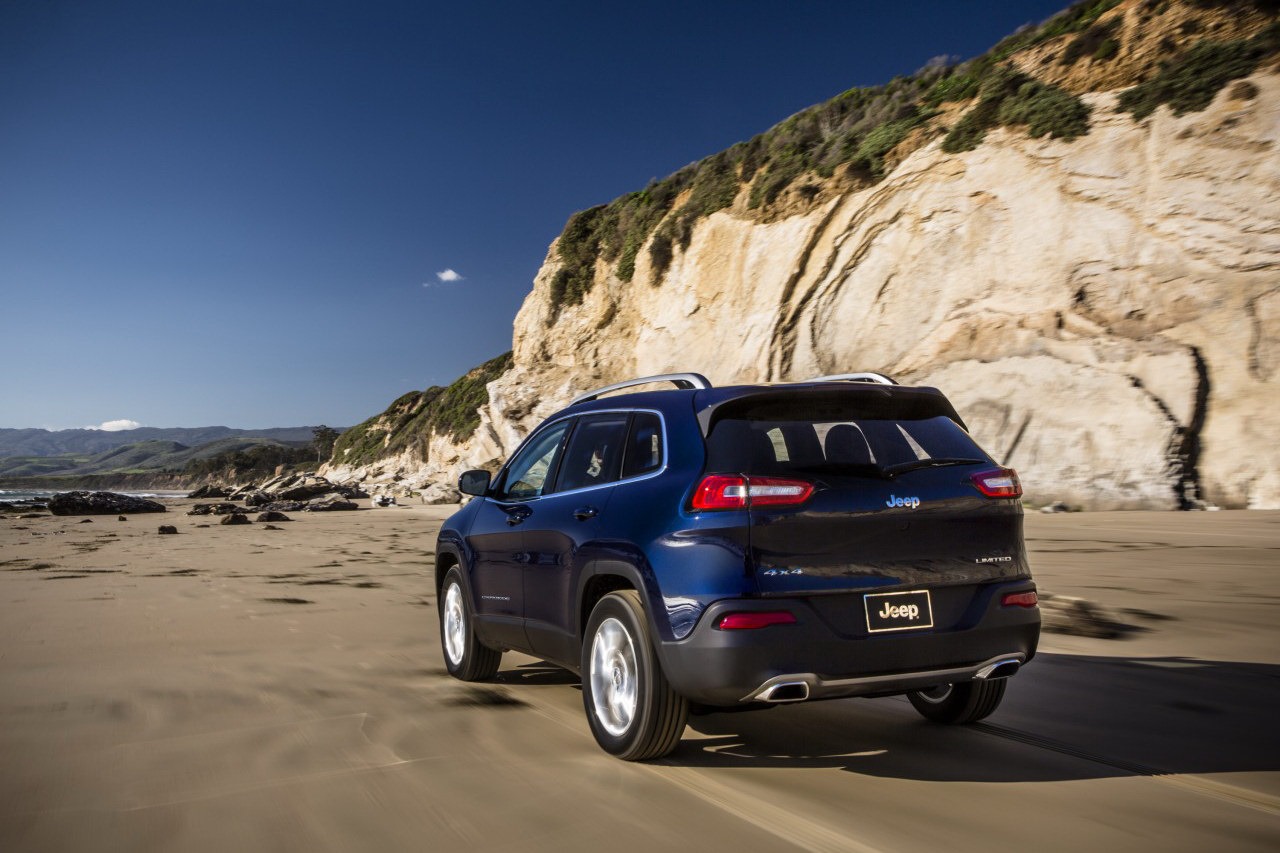 2014-Jeep-Cherokee-13[6].jpg