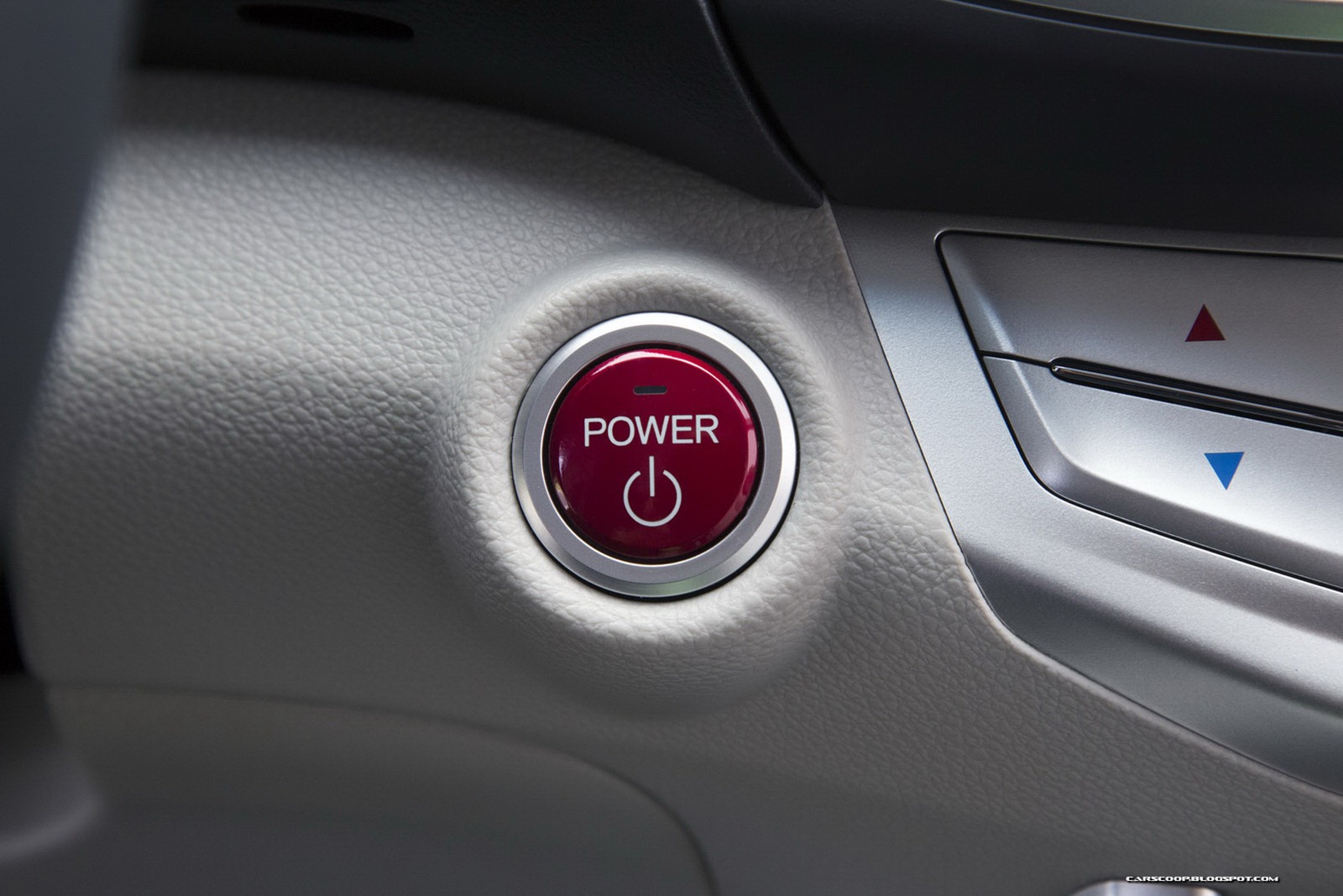 [2014_Honda_Accord_PHEV_int_014%255B2%255D.jpg]