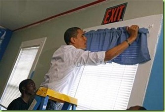 obama-hanging-curtains