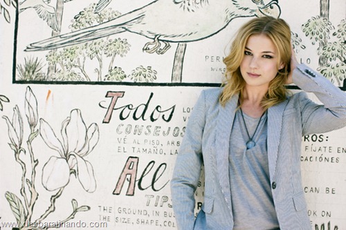 emily vancamp desbaratinando (49) emily vancamp desbaratinando (49)