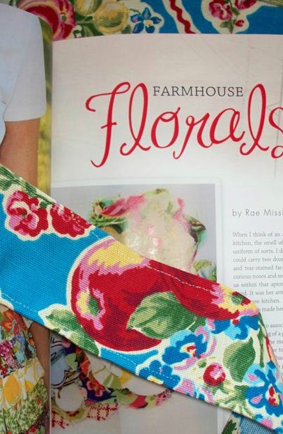 [Apronology-4_farmhouse-florals5.jpg]