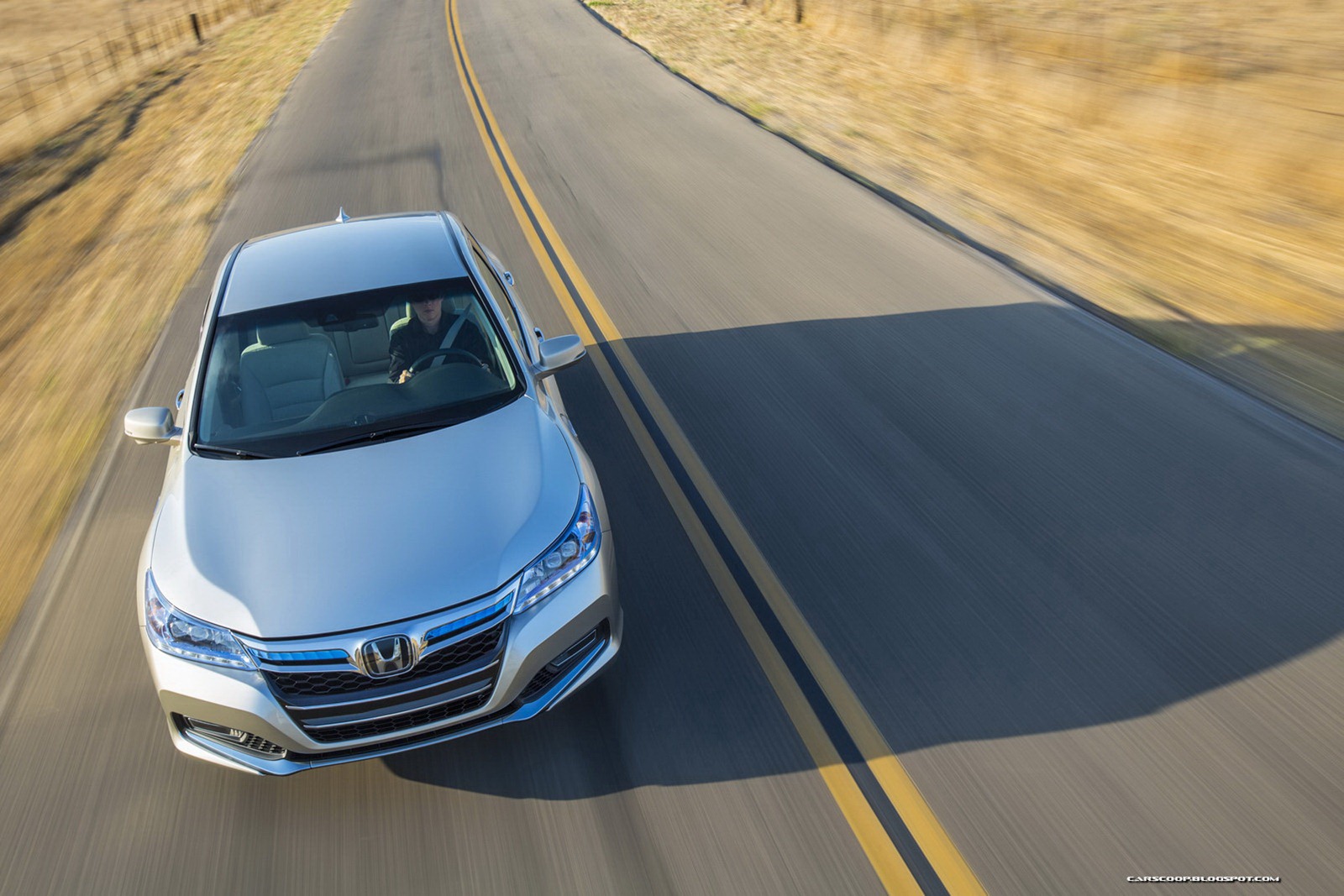 [2014_Honda_Accord_PHEV_147_%255B2%255D.jpg]