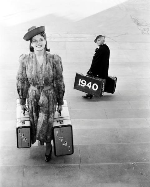 [Rita%2520Hayworth%2520-%2520New%2520Years%25201941%255B5%255D.jpg]