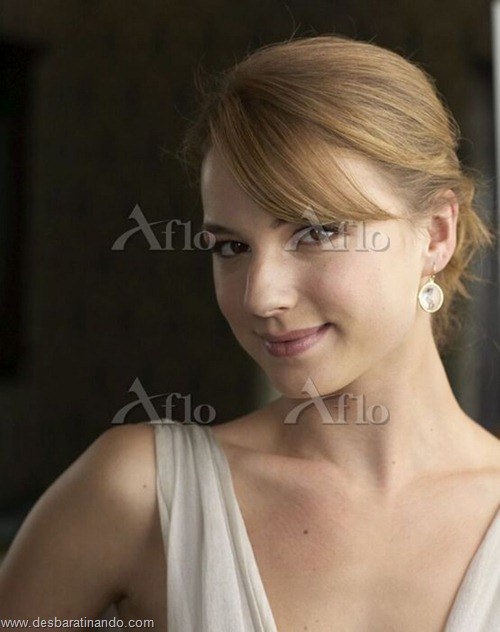emily vancamp desbaratinando (23) emily vancamp desbaratinando (23)