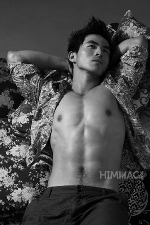 Asian-Males-Nguyen Cao Tai @ Himmag issue 33-09