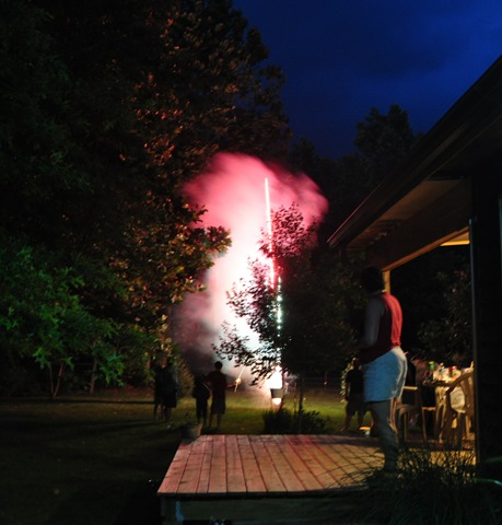 [Firecrackers%255B3%255D.jpg]