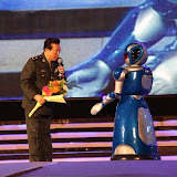robot send flower.jpg