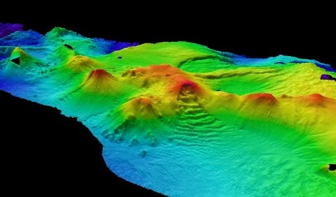 12 vulcões submarinos gigantes na Antártida