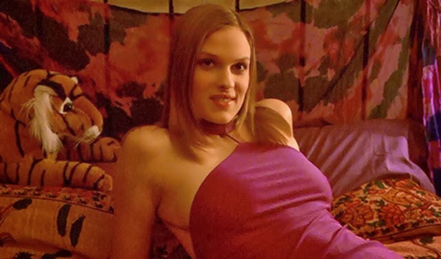 De Olhos Bem Fechados Midia Illuminati 35