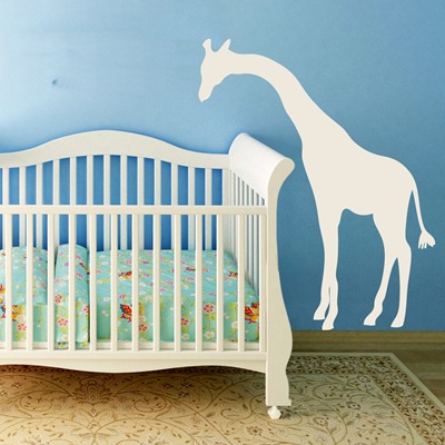 CA105 - Peaking giraffe