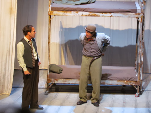 3 v tyuremnoj kamere.jpg