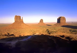Monument-Valley02