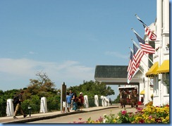 3324 Michigan Mackinac Island - Carriage Tours - Grand Hotel