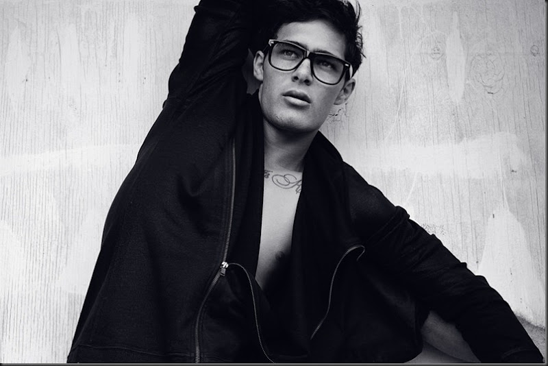 Maximillian-Silberman-by-Lonnie-Webb-MaleModelSceneNet-02