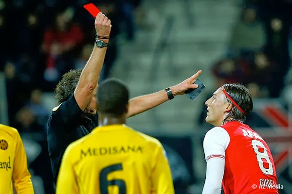 az-rod-231113-200207-0065.jpg http://www.az.nl/nieuws/az-roda-jc-in-beeld5/1