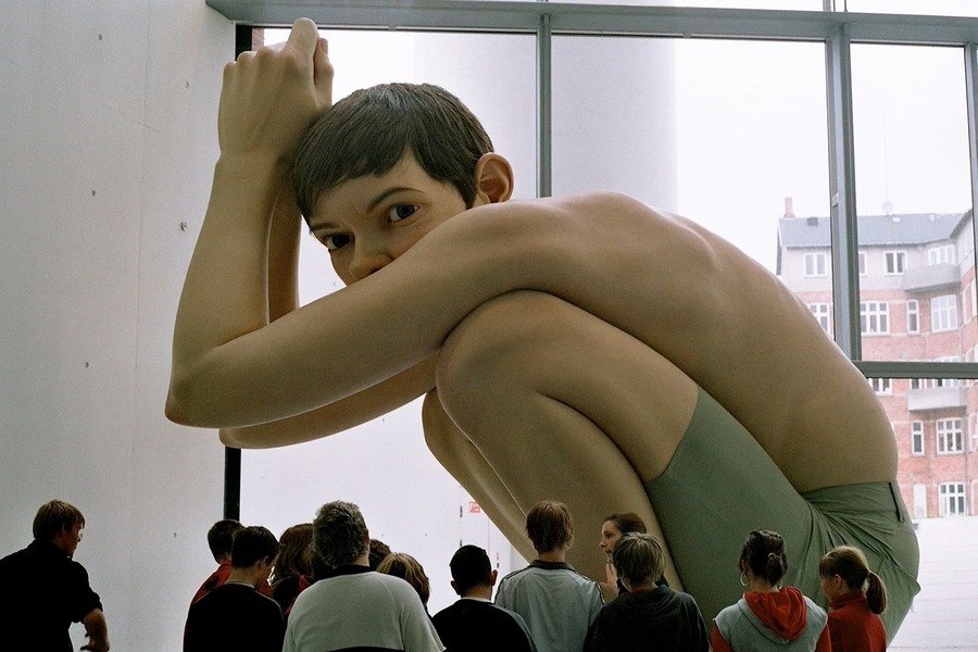 http://lh6.ggpht.com/-Lrb0Dbs4Er4/UXMBt1uHYsI/AAAAAAAAK1M/JJEOyXp3L14/s0/ron-mueck-boy.jpg