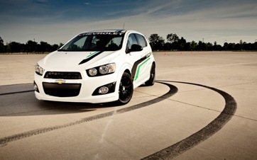 2012-Chevrolet-Sonic-hatchback-with-accessories