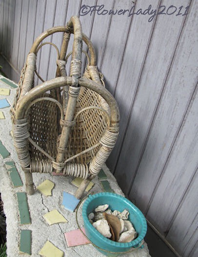 [10-28-found-mag-rack2%255B4%255D.jpg]