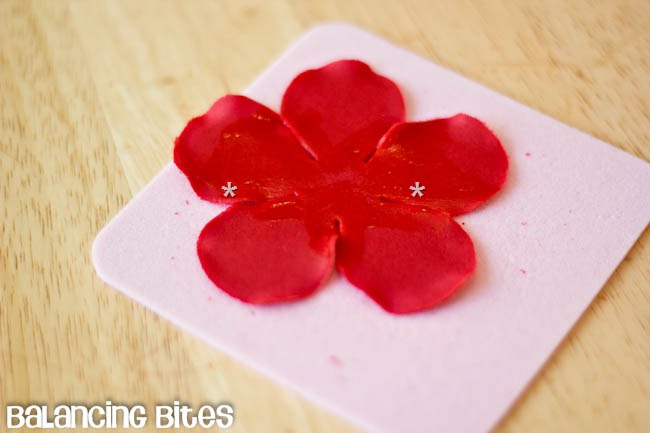 [How%2520to%2520make%2520gum%2520paste%2520roses%2520%25285%2529%255B22%255D.jpg]