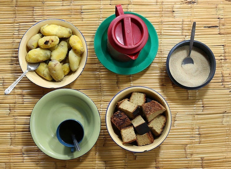 kids-breakfast-1 kids-breakfast-1