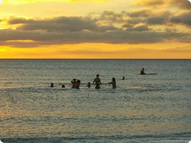 dippers in a circle