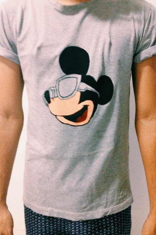 diy-camiseta-customizada-mickey-mouse-4.jpg