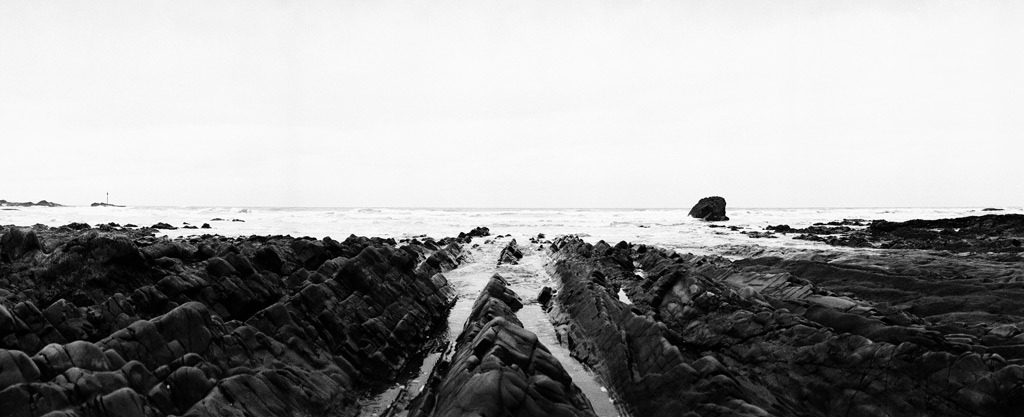 [Coastal-Rocks-38---PANO%255B4%255D.jpg]