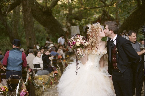 [steampunk-wedding-063%255B3%255D.jpg]