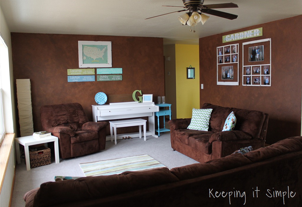 [living%2520room%2520%252827%2529%255B10%255D.jpg]