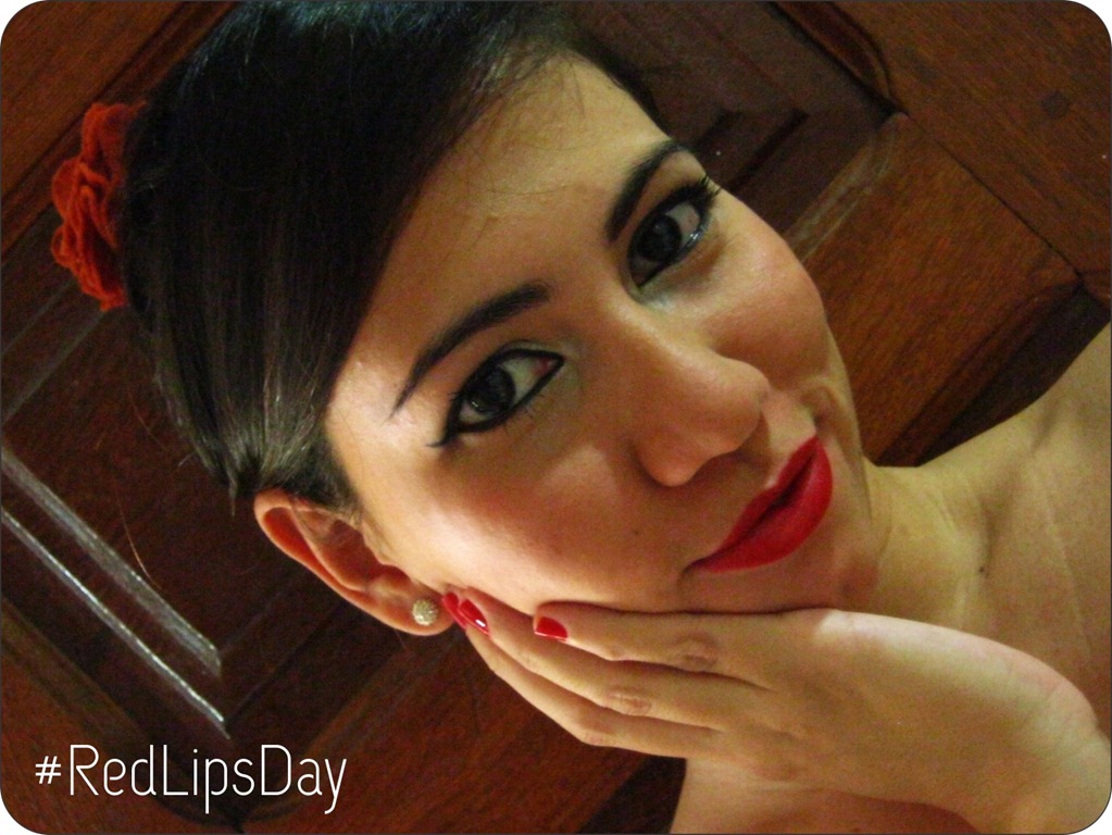 [red%2520lips%2520day_let%255B6%255D.jpg]