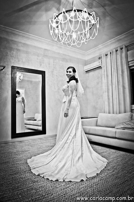 Fotos de Giorgia e Rodrigo. Foto numero 0015. Fotografia (fotografias) das fotógrafas profissionais Carla Camp e Vivi Peres, de São Paulo, SP, que, usando o fotojornalismo, fazem fotos de casamento (fotografia de casamento), fotos infantil (fotografia de crianças), fotos corportativas (fotografia empresarial), fotos de 15 anos (fotografia de 15 anos), fotos de bodas (fotografia de bodas), fotos de grávidas (fotografia de gestantes), fotos de aniversários (fotografia de aniversário), fotos de eventos sociais, foto autoral, fotos de família, fotos de festas e ensaios fotográficos. fotos casamento são paulo de sao video sp filmagem para noivas sampa 15 anos festa infantil crianças aniversario infantis foto videos e cerimonia lembrancinha do um penteado noiva madrinha com fotografia