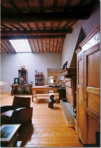Sandro Chia house in Tuscany