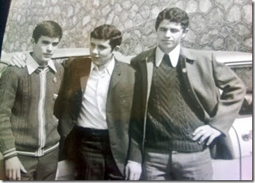 Λιδορίκι 1971 , τρεις φίλοι  κσι  συμμαθητές  Κ.Κολοκύθας , Γ.Φαλίδας  και Κ.Μπερτσιάς