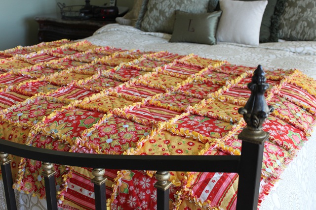 [Rag%2520Quilt%2520Yellow%2520and%2520Red%2520035%255B4%255D.jpg]
