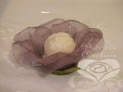 Álbum de fotos de Lisianto da Arte em Forminhas, de Patricia Caetano, que cuida da produção artesanal de formas de tecido para doces (forminhas), criando peças personalizadas que conferem um charme todos especial à decoração. Também faz porta-guardanapo. Album (digital) de fotos de Lisianto da Arte em Forminhas, de Patricia Caetano, que cuida da produção artesanal de formas de tecido para doces (forminhas), criando peças personalizadas que conferem um charme todos especial à decoração. Também faz porta-guardanapo. forminhas porta guardanapo doces para guardanapos docinhos de decorados tecido doce papel fazer embalagens forma individual pano forminha