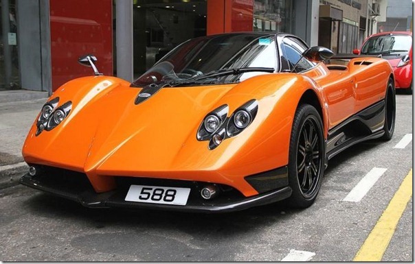 Pagani Zonda F destruido em Hong Kong (1) Pagani Zonda F destruido em Hong Kong (1)