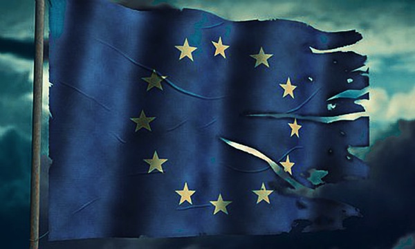 Cc Tattered EU flag 008