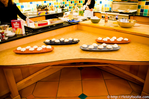 Safe Eggs 01.jpg Safe Eggs 01.jpg