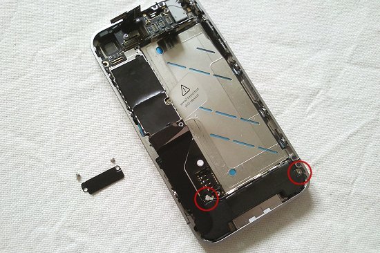 iphone412.jpg