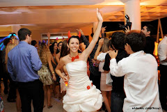 Fotos do evento Alyne e Thiago. Foto numero 078 do fotografo de casamento Miguel Castello, de Brasilia, DF, que faz fotos de casamento (fotografia de casamento), fotos de 15 anos (fotografia de 15 anos), fotos de modelos (ensaios para books fotograficos), fotos de gravidas (fotografia de gestantes), fotos de debutantes, fotojornalismo de casamento, fotojornalismo social e fotografia de moda em estudio. fotos casamento distrito federal brasilia de 15 anos df brasília books modelos ensaio fotografico gravidas gravida festa festas book moda vestidos maquiagem noiva cartão mensagem convites bouquet noivas buque tulipas