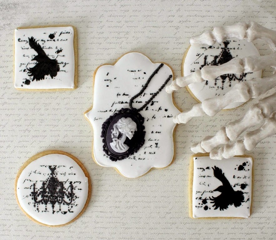 [Victorian%2520Halloween%2520Cookies%2520from%2520The%2520Simple%2520Sweet%2520Life%255B3%255D.jpg]