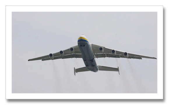 Antonov An-225  Takeoff