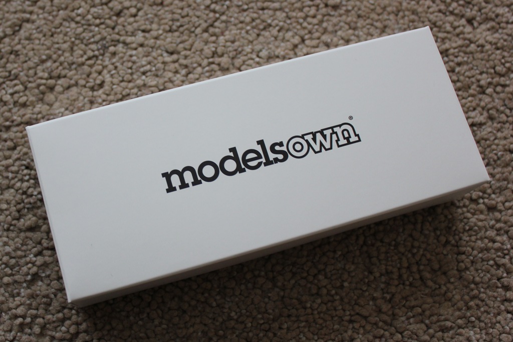 [models-own-beetlejuice-nail-collecti%255B4%255D.jpg]
