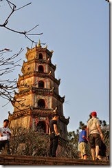 Vietnam Hue Thien Mu pagoda 140217_0595