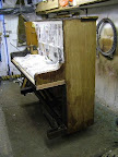 Ernst Kaps Upright
