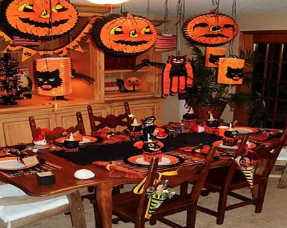 Halloween Horror Nights - Humongous Halloween Party Ideas For 2011